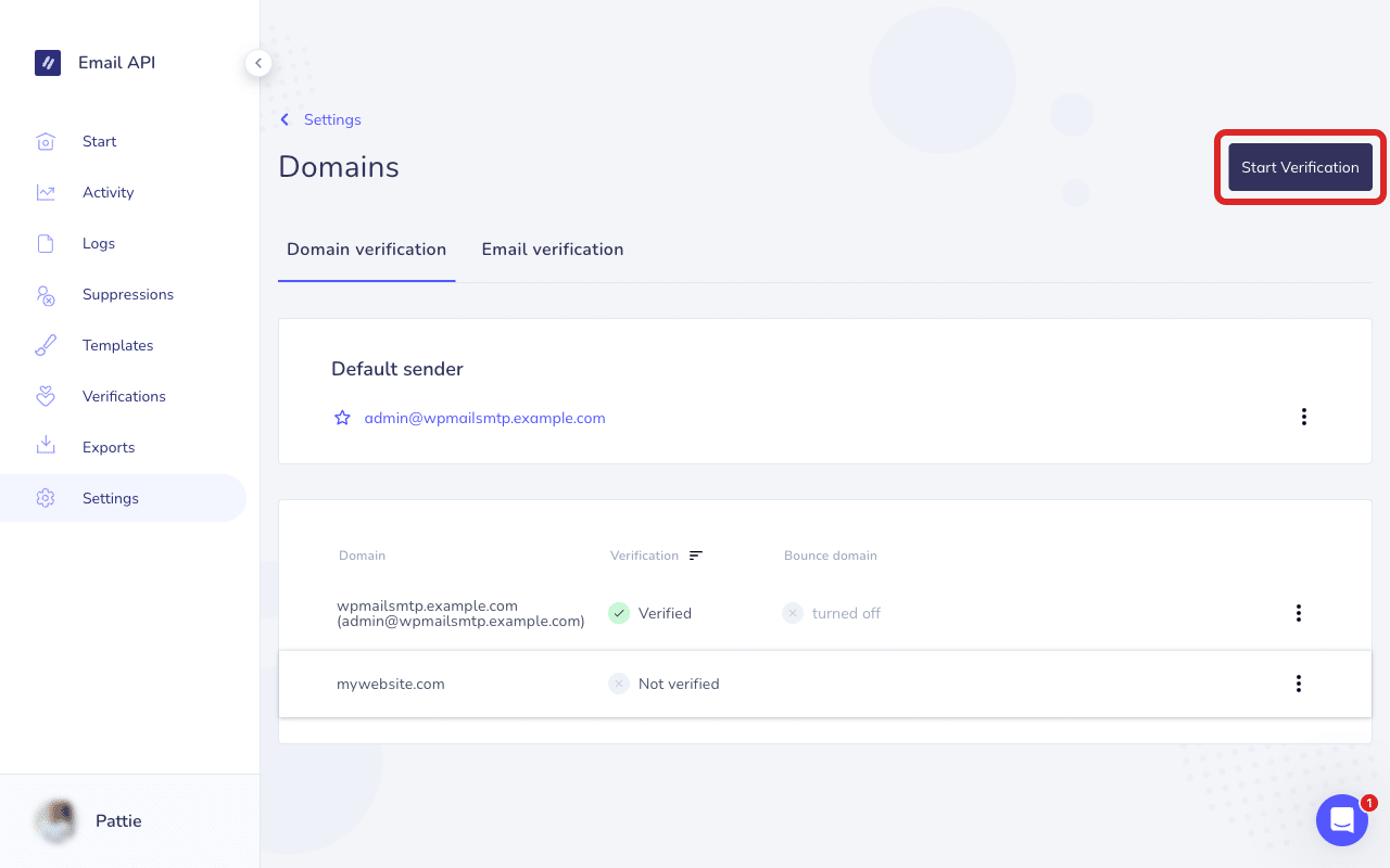 Lista de dominios con el botón «Iniciar verificación»