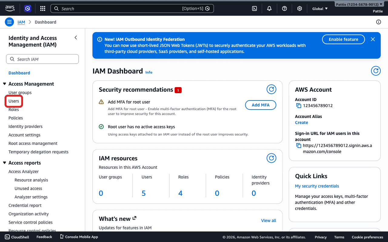 Barra lateral do IAM exibindo o link “Usuários”